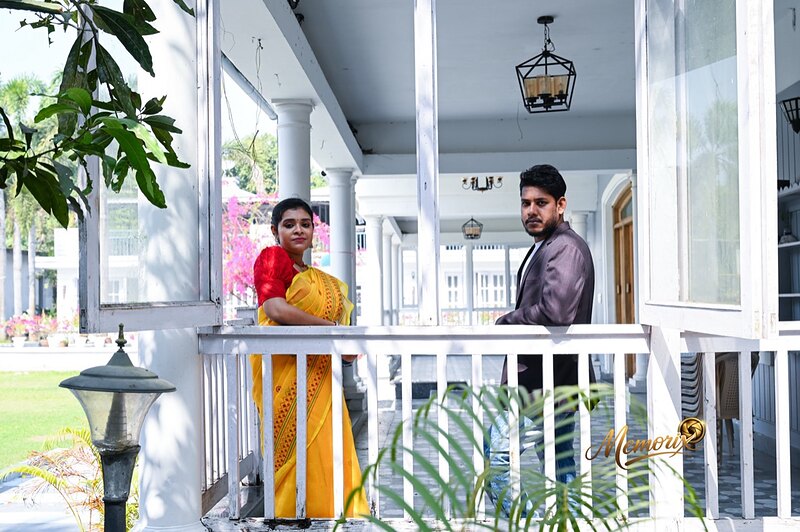 Beautiful Beginning — Pre-Wedding photography by Memorix World, Kolkata