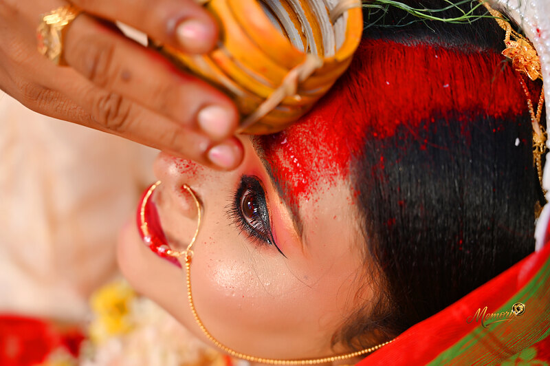 The Sindoor Daan — Wedding photography by Memorix World, Kolkata